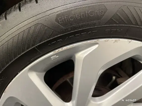 TOYOTA AYGO X - voiture d'occasion - Photo 26