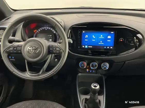 TOYOTA AYGO X - voiture d'occasion - Photo 13