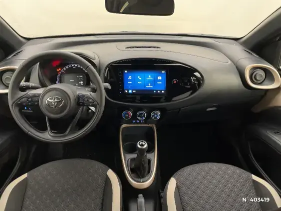 TOYOTA AYGO X - voiture d'occasion - Photo 9