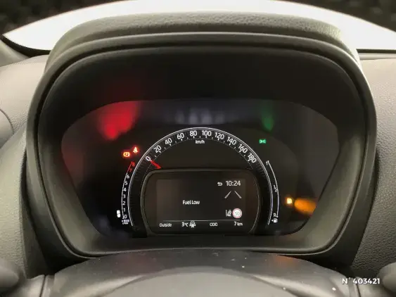 TOYOTA AYGO X - voiture d'occasion - Photo 12