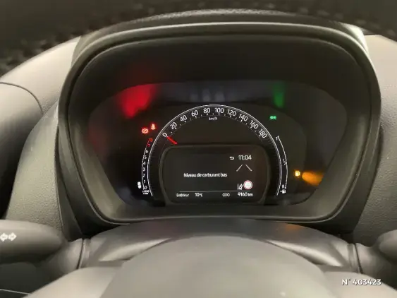 TOYOTA AYGO X - voiture d'occasion - Photo 12