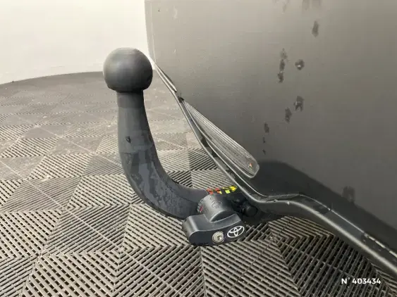 TOYOTA C-HR - voiture d'occasion - Photo 26