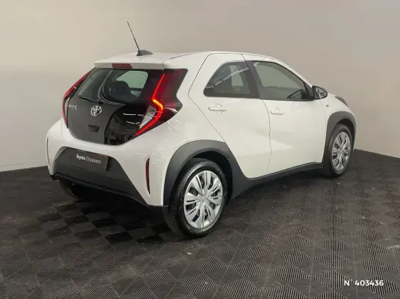 TOYOTA AYGO X - voiture d'occasion - Photo 4