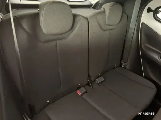 TOYOTA AYGO X - voiture d'occasion - Photo 11