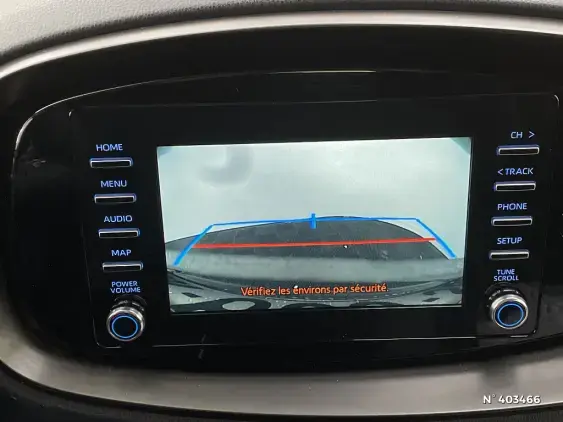 TOYOTA AYGO X - voiture d'occasion - Photo 14