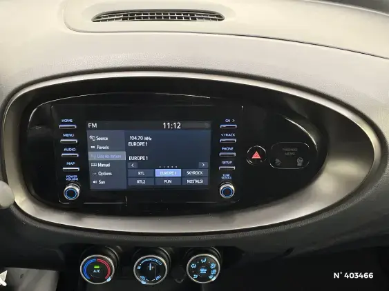 TOYOTA AYGO X - voiture d'occasion - Photo 15