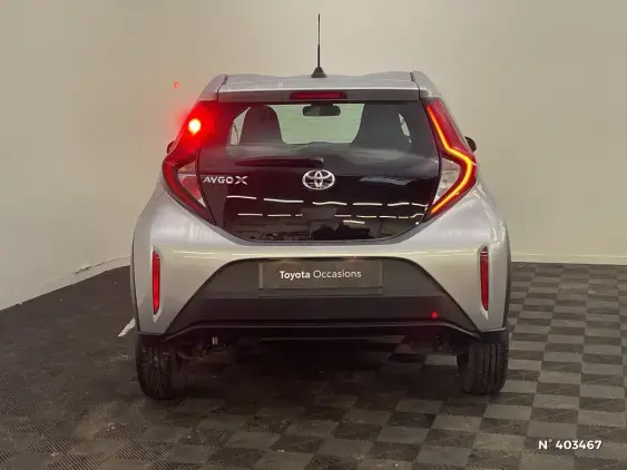TOYOTA AYGO X - voiture d'occasion - Photo 6