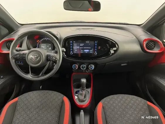 TOYOTA AYGO X - voiture d'occasion - Photo 9