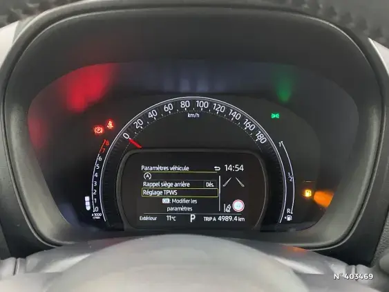 TOYOTA AYGO X - voiture d'occasion - Photo 12