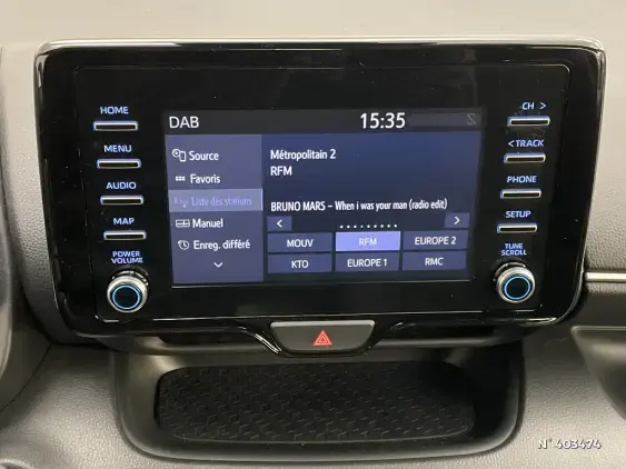 TOYOTA YARIS IV - voiture d'occasion - Photo 15