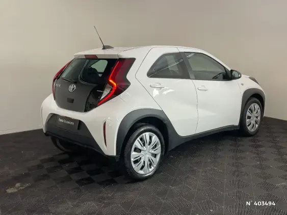 TOYOTA AYGO X - voiture d'occasion - Photo 4