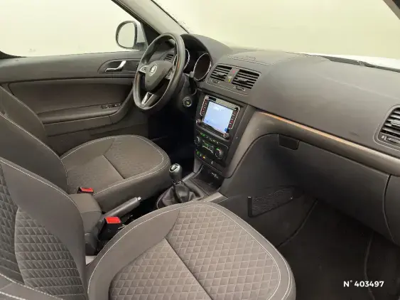 SKODA YETI - voiture d'occasion - Photo 10
