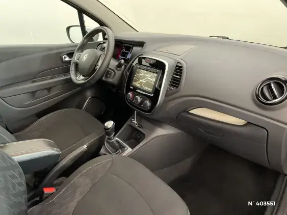 RENAULT CAPTUR - voiture d'occasion - Photo 10