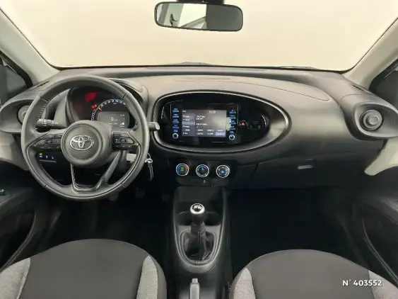 TOYOTA AYGO X - voiture d'occasion - Photo 9