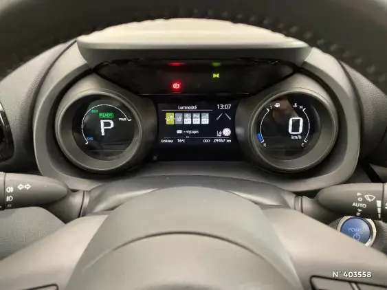 TOYOTA YARIS CROSS I - voiture d'occasion - Photo 12