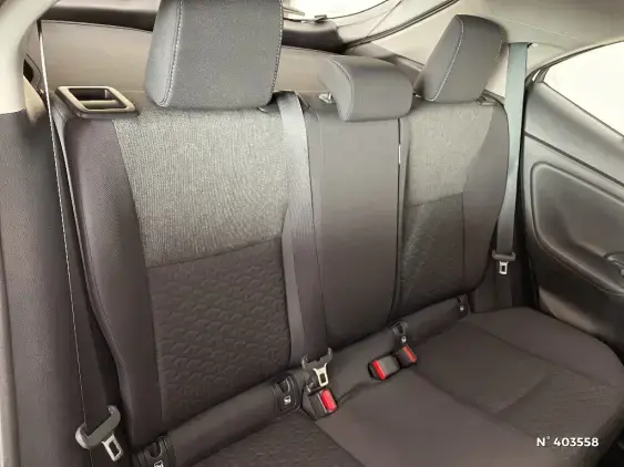 TOYOTA YARIS CROSS I - voiture d'occasion - Photo 11