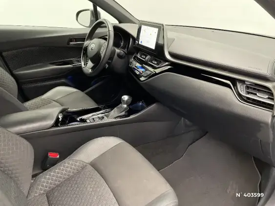 TOYOTA C-HR - voiture d'occasion - Photo 10