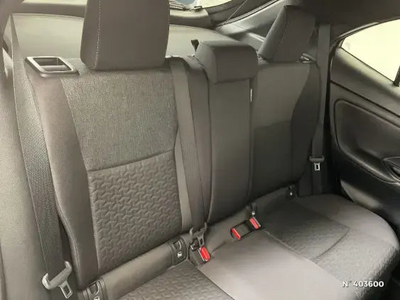 TOYOTA YARIS CROSS I - voiture d'occasion - Photo 11