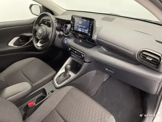 TOYOTA YARIS IV - voiture d'occasion - Photo 10