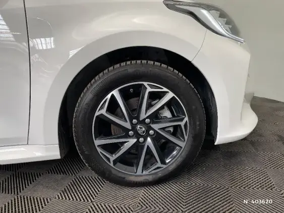 TOYOTA YARIS IV - voiture d'occasion - Photo 8
