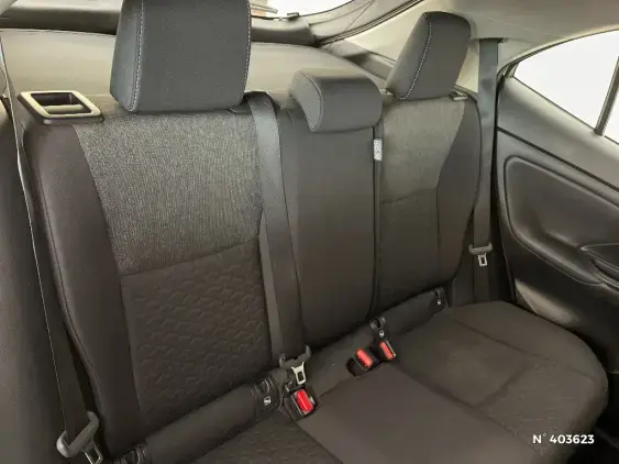 TOYOTA YARIS CROSS I - voiture d'occasion - Photo 11