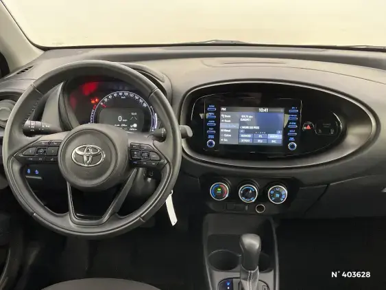 TOYOTA AYGO X - voiture d'occasion - Photo 13