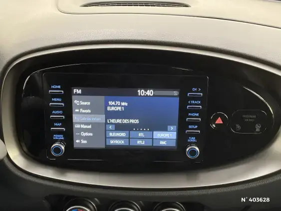 TOYOTA AYGO X - voiture d'occasion - Photo 15