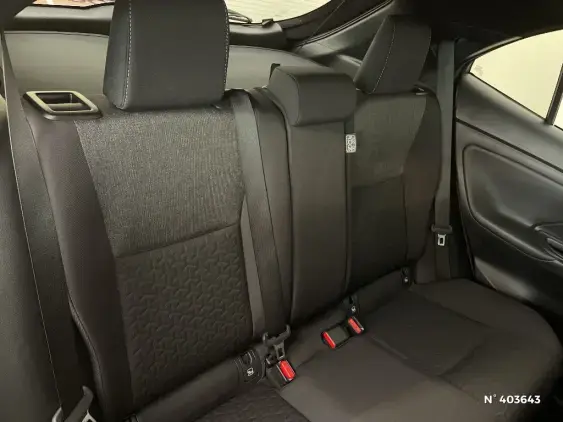 TOYOTA YARIS CROSS I - voiture d'occasion - Photo 11