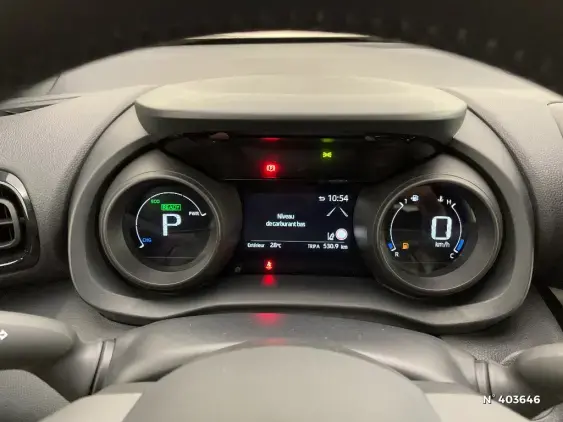 TOYOTA YARIS CROSS I - voiture d'occasion - Photo 12