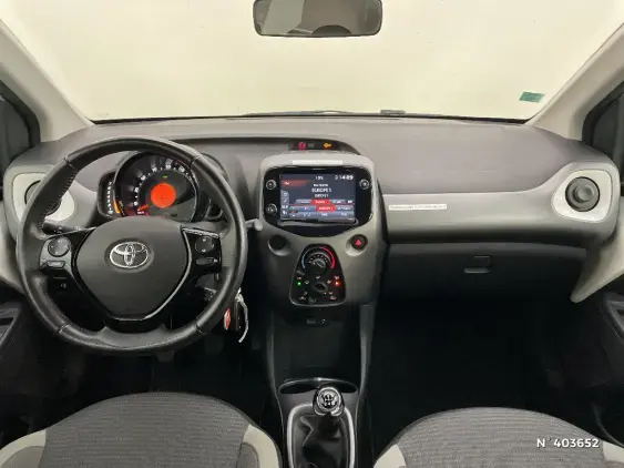 TOYOTA AYGO II - voiture d'occasion - Photo 9