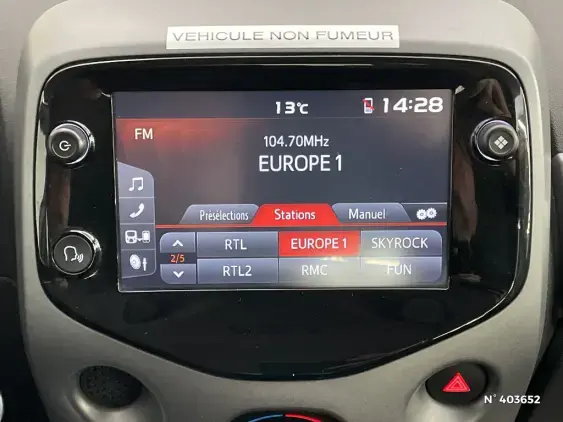 TOYOTA AYGO II - voiture d'occasion - Photo 15