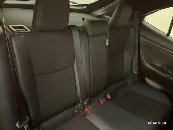 TOYOTA YARIS CROSS I - voiture d'occasion - Photo 11