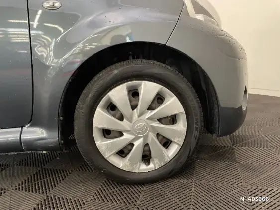 TOYOTA AYGO - voiture d'occasion - Photo 8
