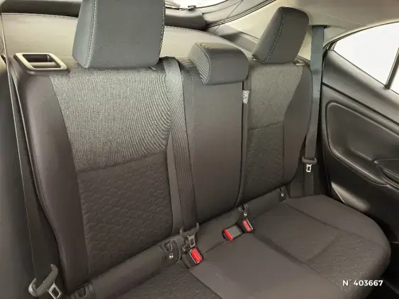 TOYOTA YARIS CROSS I - voiture d'occasion - Photo 11