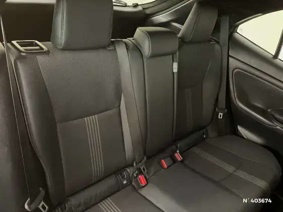 TOYOTA YARIS CROSS I - voiture d'occasion - Photo 11