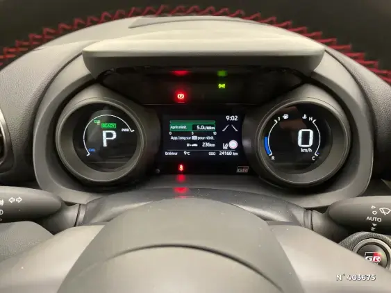 TOYOTA YARIS IV - voiture d'occasion - Photo 12