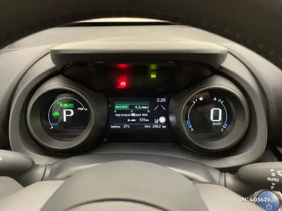TOYOTA YARIS CROSS I - voiture d'occasion - Photo 12