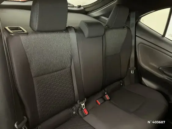 TOYOTA YARIS CROSS I - voiture d'occasion - Photo 11