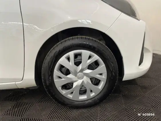 TOYOTA YARIS III - voiture d'occasion - Photo 8