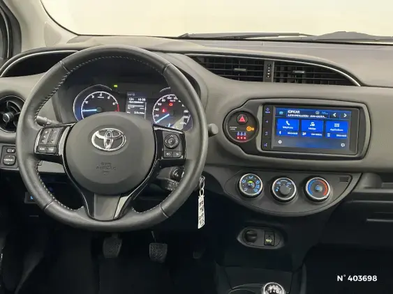 TOYOTA YARIS III - voiture d'occasion - Photo 13