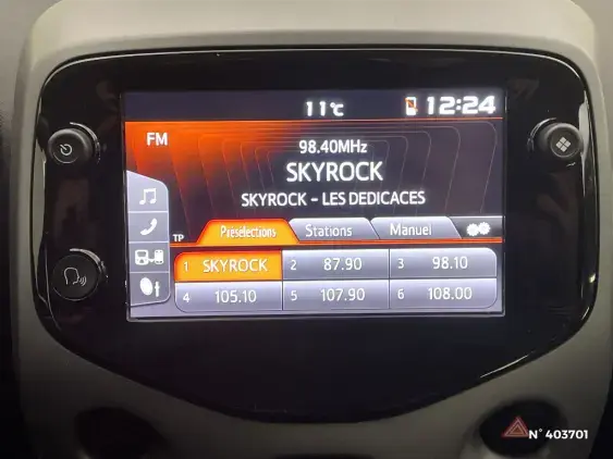 TOYOTA AYGO II - voiture d'occasion - Photo 15