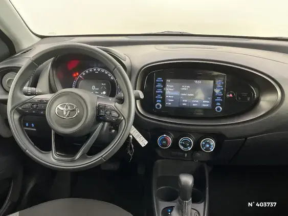 TOYOTA AYGO X - voiture d'occasion - Photo 13