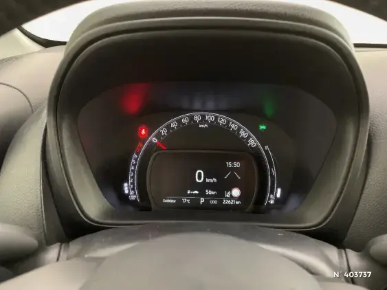TOYOTA AYGO X - voiture d'occasion - Photo 12