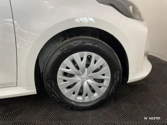 TOYOTA YARIS IV - voiture d'occasion - Photo 8