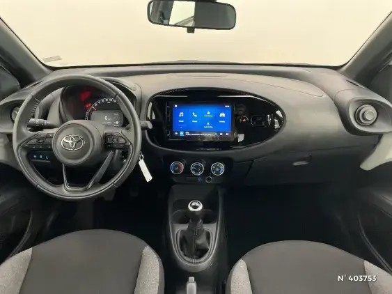TOYOTA AYGO X - voiture d'occasion - Photo 9