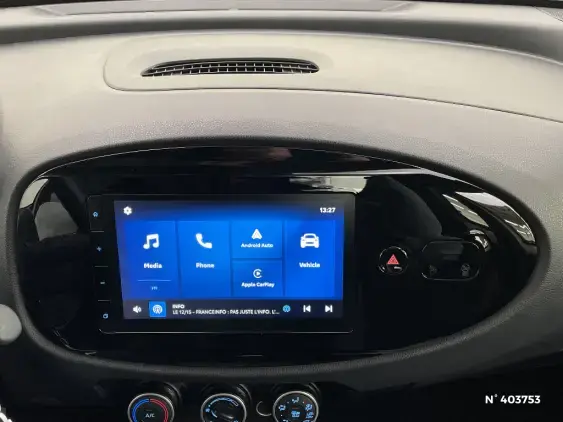 TOYOTA AYGO X - voiture d'occasion - Photo 15