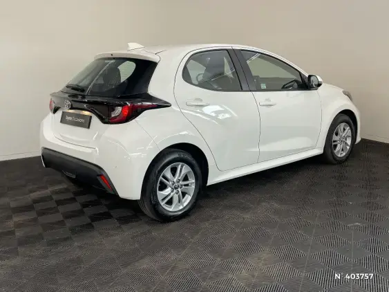 TOYOTA YARIS IV - voiture d'occasion - Photo 4