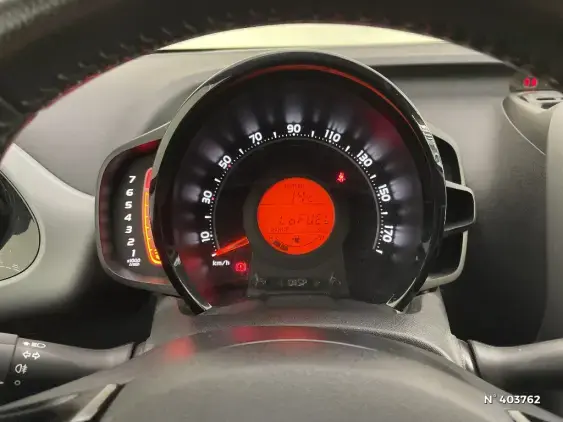 TOYOTA AYGO II - voiture d'occasion - Photo 12