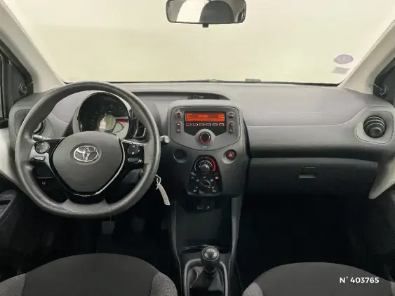 TOYOTA AYGO II - voiture d'occasion - Photo 9