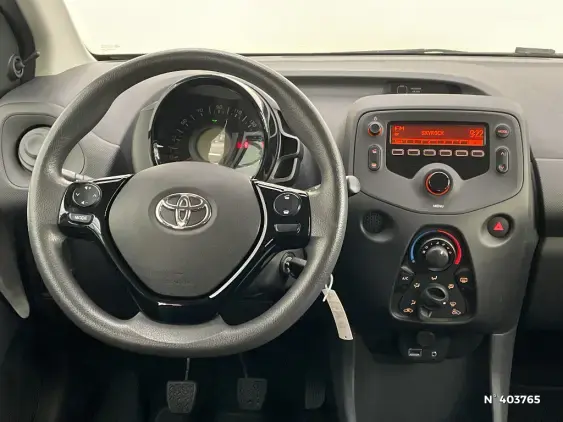 TOYOTA AYGO II - voiture d'occasion - Photo 13